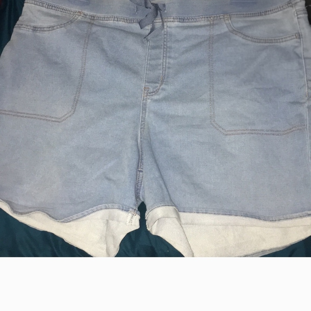 Light Blue Denim Women's Shorts